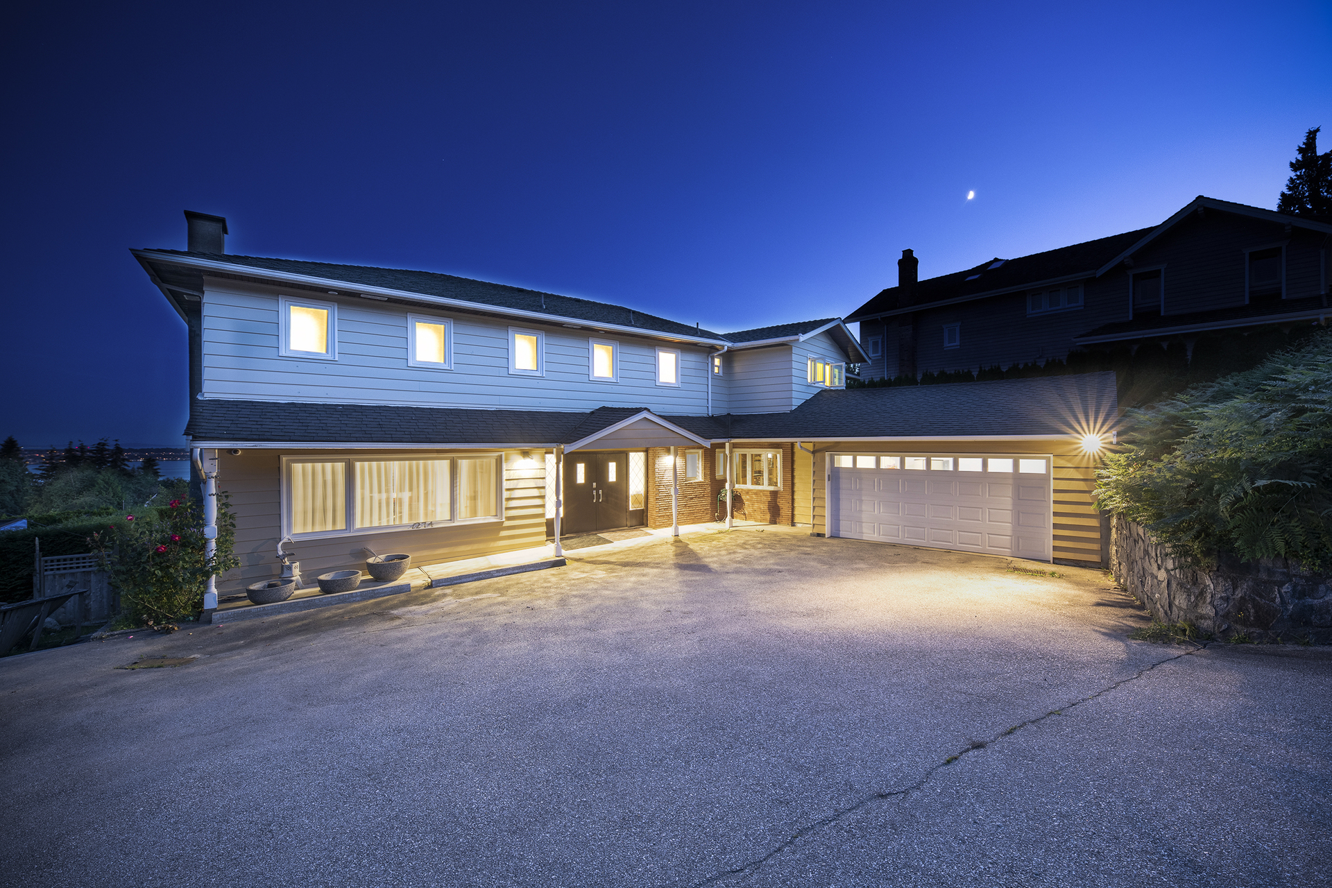 1274 Chartwell Drive, West Vancouver